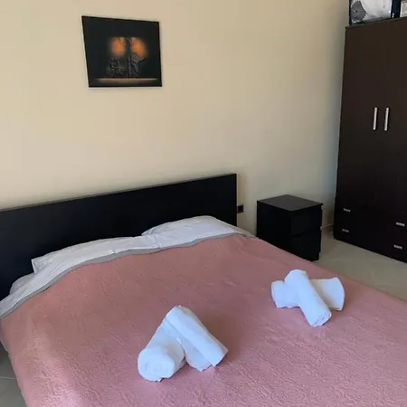Elani Appartement Siviri